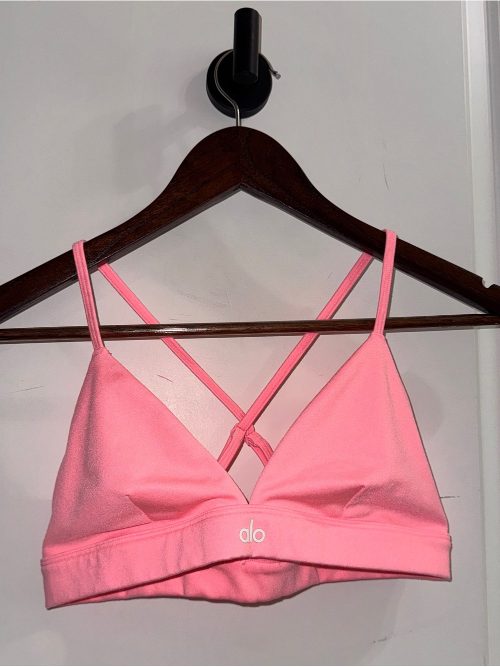ALO Yoga Neon Bubblegum Splendor Bra